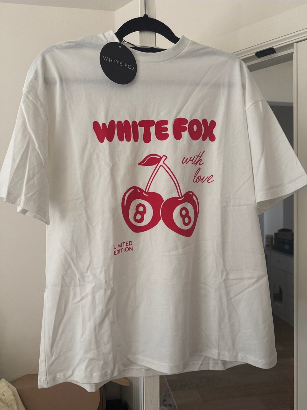 Women’s xs/s White fox Graphic Tee with Red Cherry Print